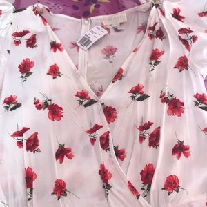 Forever21+       romper White with roses 2xl Nwt